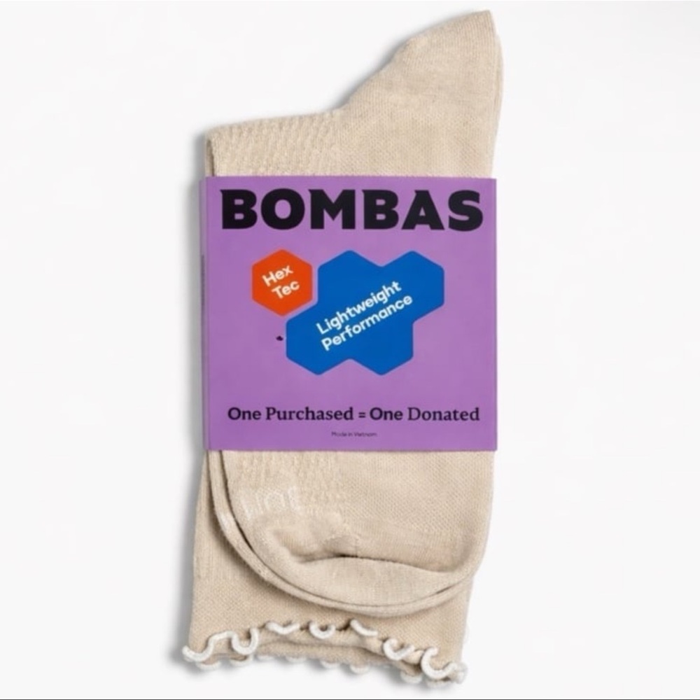 Bombas Ruffle Sport Half Calf Socks S BirchWood HexTec Performance Cute Fast NWT